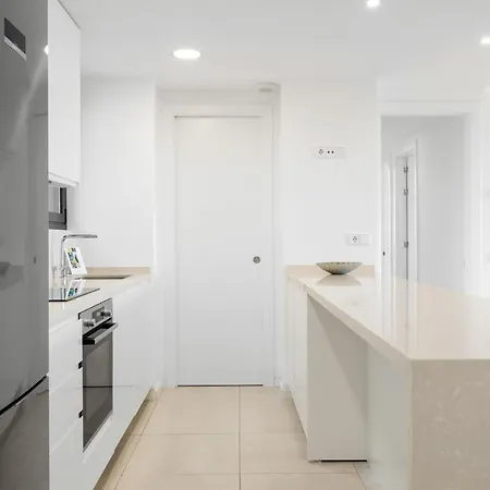Apartamento Vivi Homes - Boa Pool, Jacuzzi, Terrace & Sea View *