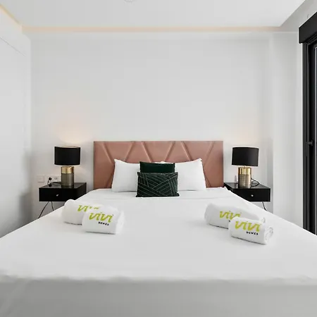 Apartamento Vivi Homes - Boa Pool, Jacuzzi, Terrace & Sea View *
