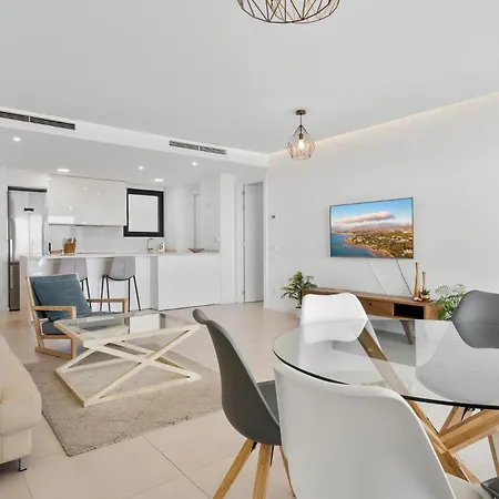 Vivi Homes - Boa Pool, Terrace & Sea View Apartman Fuengirola