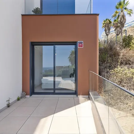 Vivi Homes - Boa Pool, Terrace & Sea View