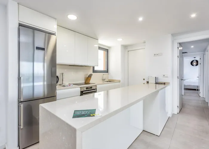 Apartment Vivi Homes - Boa Pool, Terrace & Sea View *