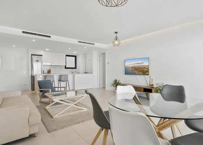 Apartment Vivi Homes - Boa Pool, Terrace & Sea View *