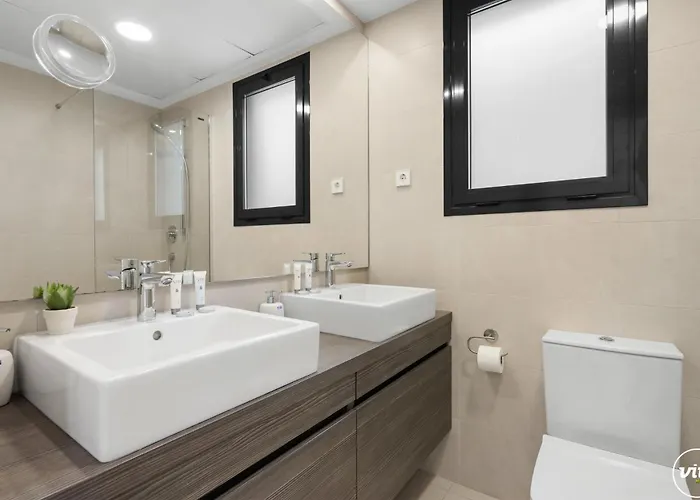 Apartment Vivi Homes - Boa Pool, Terrace & Sea View *