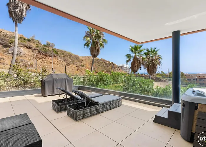 Apartment Vivi Homes - Boa Pool, Terrace & Sea View *