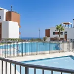 Vivi Homes - Boa Pool, Terrace & Sea View Фуэнхирола