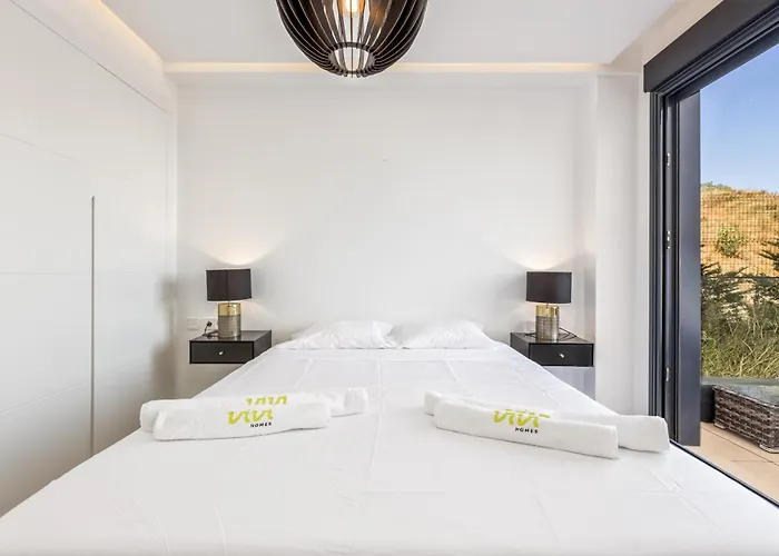 Vivi Homes - Boa Pool, Terrace & Sea View Apartamento *