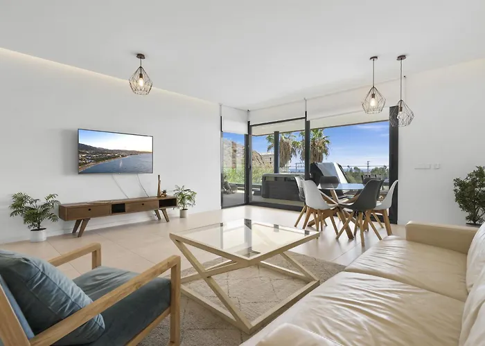 Vivi Homes - Boa Pool, Terrace & Sea View Apartamento *