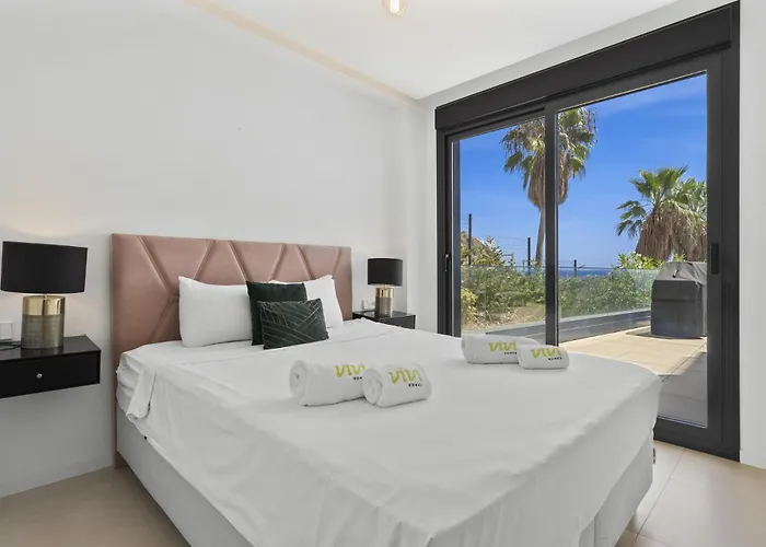 Vivi Homes - Boa Pool, Terrace & Sea View Apartamento Fuengirola