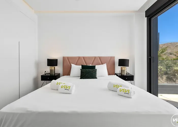 Apartamento Vivi Homes - Boa Pool, Terrace & Sea View *